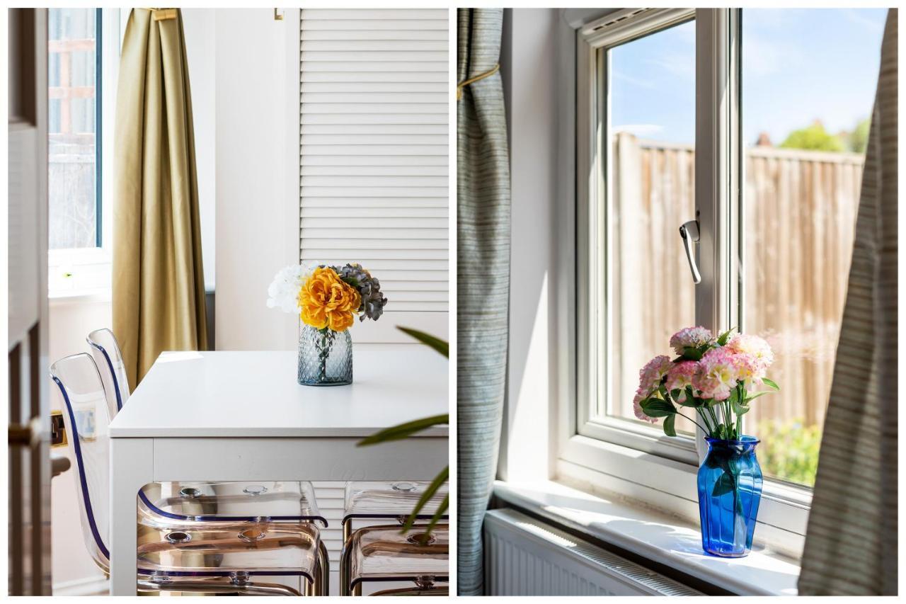 Lovely Garden Apartment In Wimbledon Town Centre With Private Parking By Wimbledon Holiday Lets London Ngoại thất bức ảnh